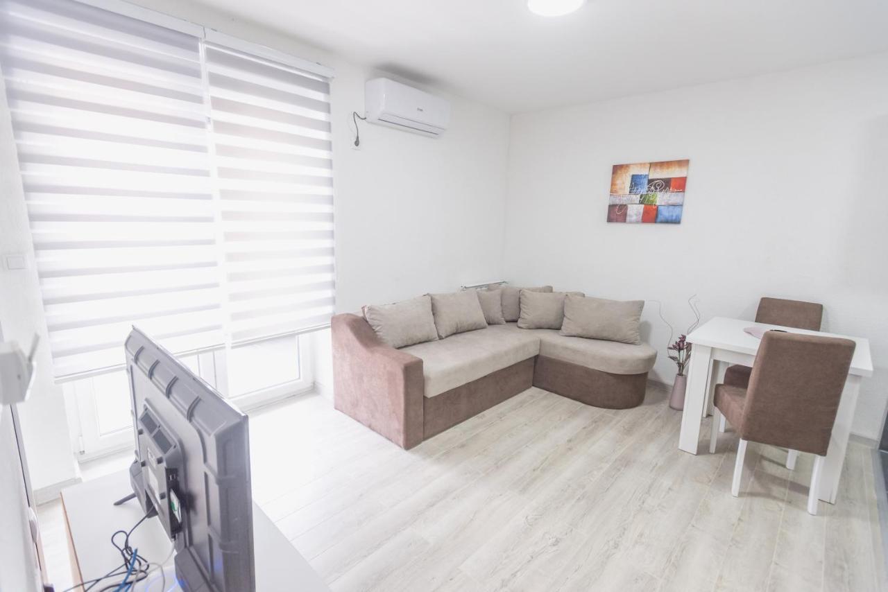 Apartmani Centar Loznica Zewnętrze zdjęcie