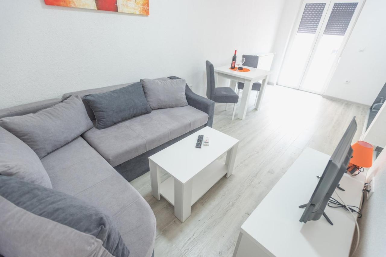 Apartmani Centar Loznica Zewnętrze zdjęcie